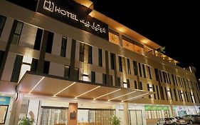 J Hotel